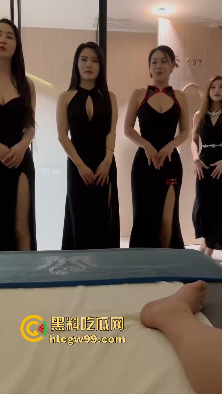 出来玩图个开心,进了按摩店就别当牲口见穴就冲,挑挑拣拣点个高端货,不然你后悔的不是做过什么,是没做对!-11