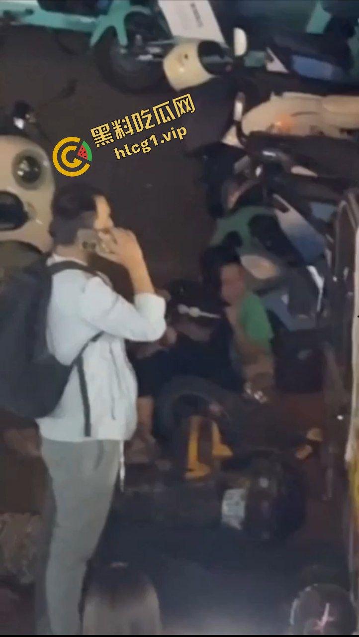 山东潍坊高密砍人事件!因夜市摊位起争执 一言不合一刀封喉!血腥慎点!-13