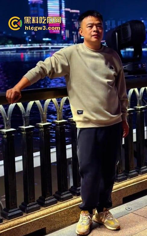 安徽宿州抖音15万粉丝男网红【团长】私生活大翻车！现任女友实名怒曝其淫乱丑态！-6