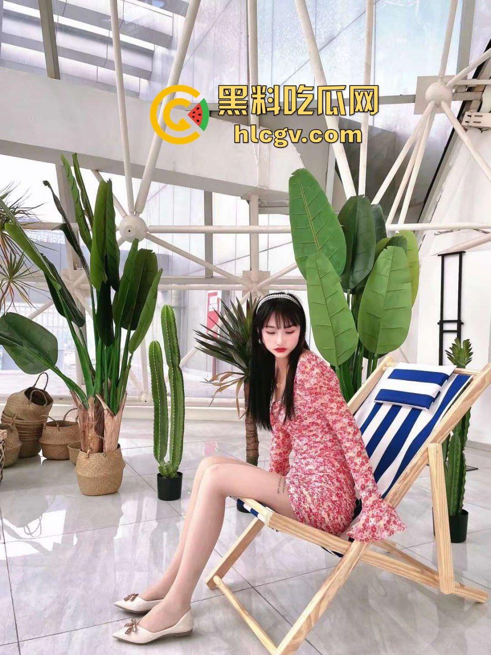 瓜友爆料炮友【李雪】御姐风!长腿平底鞋撩人,天生炮架子扛起来框框猛操!-4