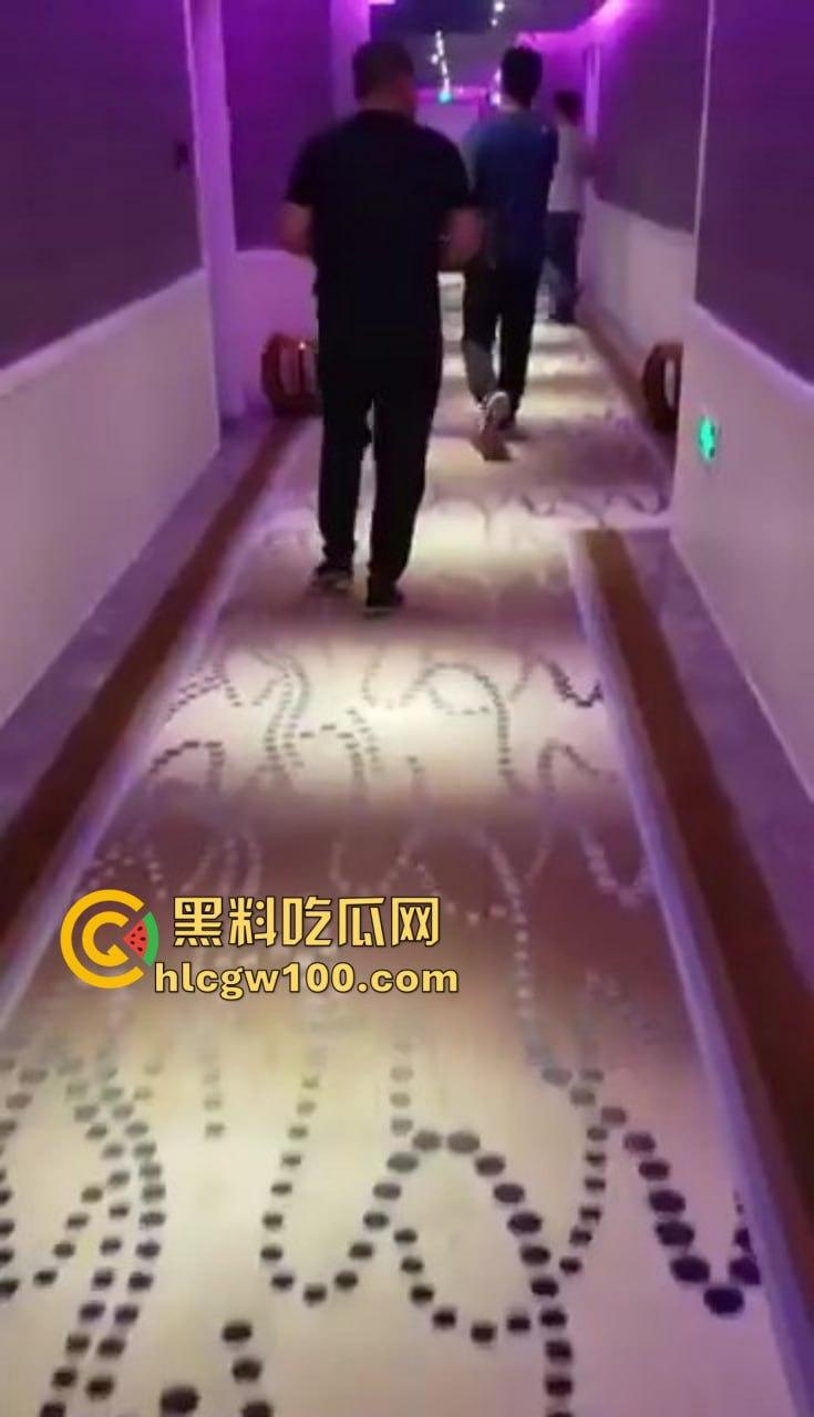 年底了群友嫖娼落网,狗又出来抓业绩,嫖个娼都成天条,这年头连你情我愿都得出事,兄弟们真是要小心了!-11