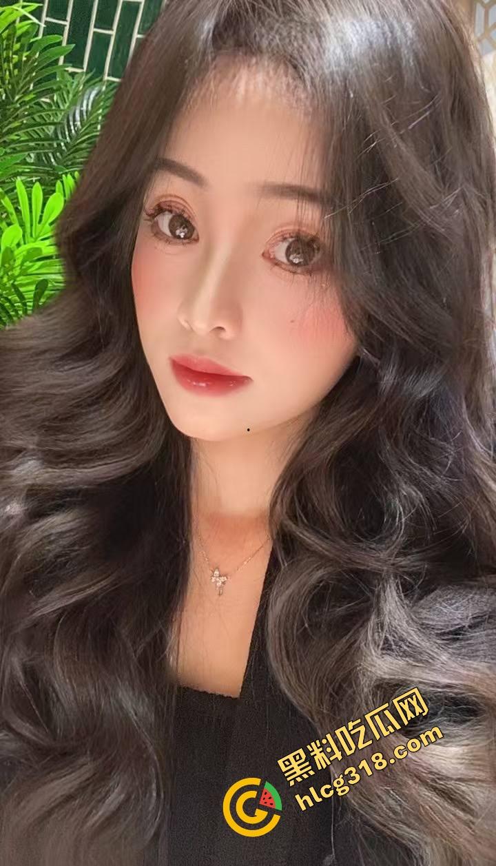 天气太热骚逼要冒烟,逼里塞冰块什么体验?冷到哆嗦热到出汗,边融化边抽搐,骚得忍不住自己抠!-3