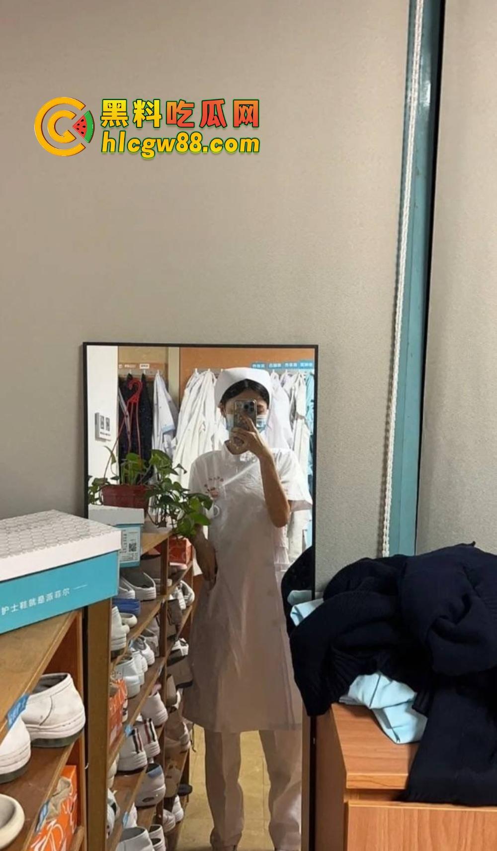 深圳卫校高颜值护士『蓝珊珊』兼职外围流出,美乳大屁股成炮架子,被金主后入爽成小马达!-20