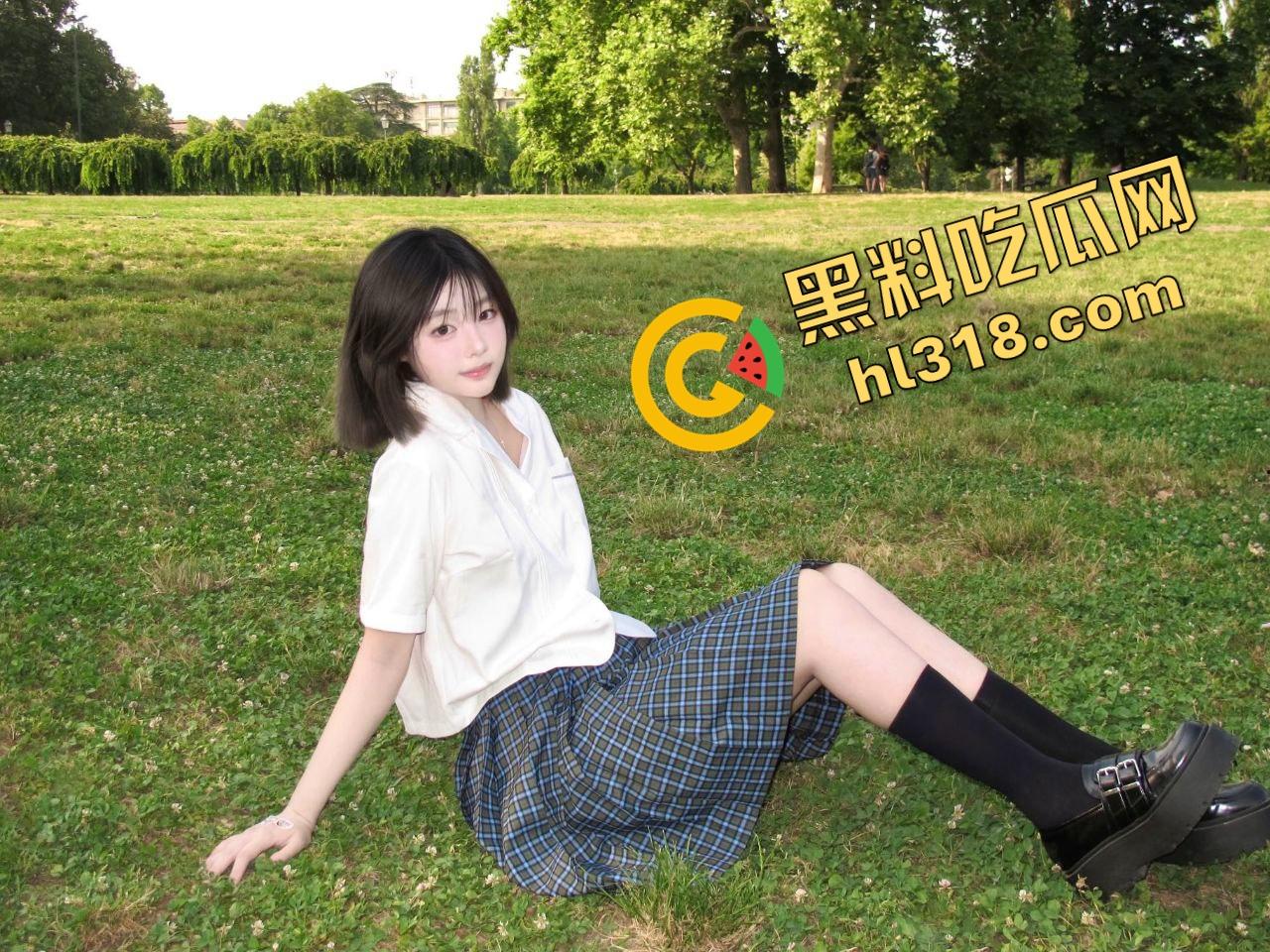 酒吧捡回黑丝精,开房就上攻速buff,奶子操就晃得鸡巴心肝乱颤,开房体验直接封神!-4