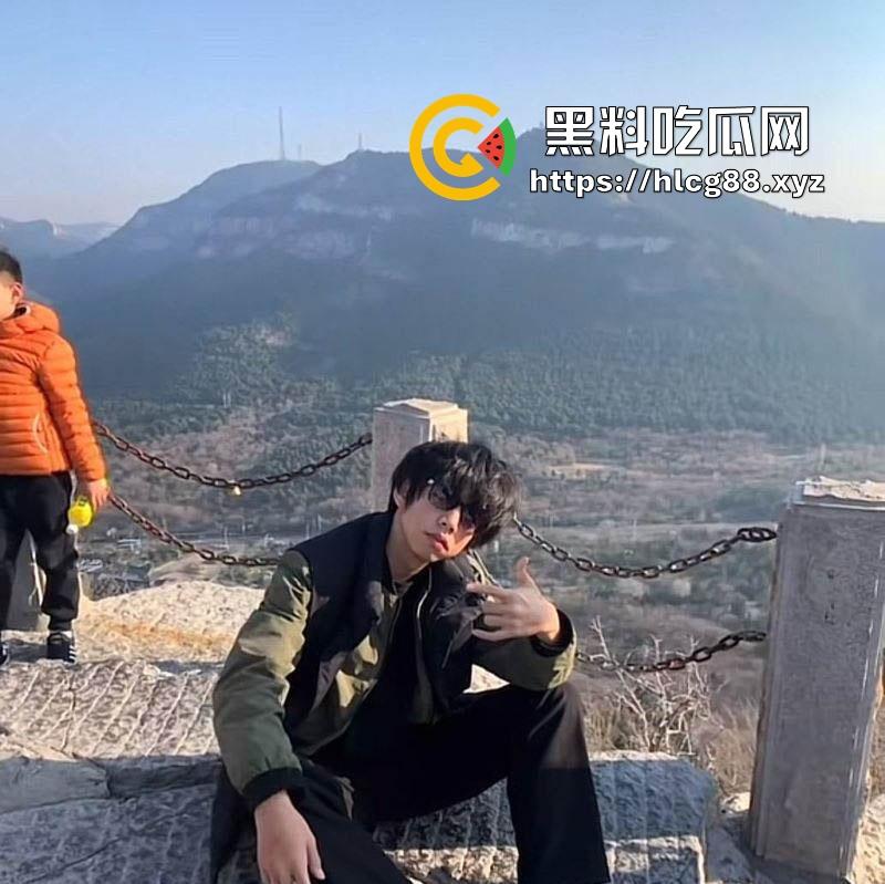 抖音网红【李帅叔叔】操粉视频流出 女粉不仅千里送逼 事后更是自爆 相当的炸裂!-18