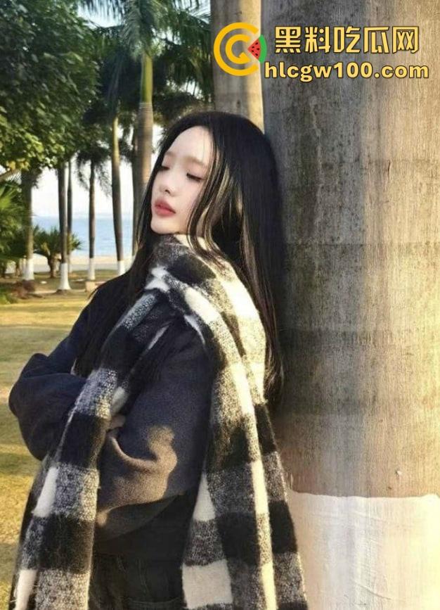 石家庄医科大学母狗姐妹花拔完火罐带男友玩4P大战 黑丝女仆求爸爸狠狠爆操 屁股拍到通红奶子晃得像乳牛!-1