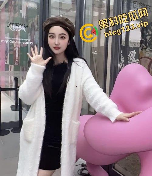 抖音网红学生妹【孙雪姚】裸聊视频曝光!性感身材曲线毕露,白嫩肌肤撩动人心!-7