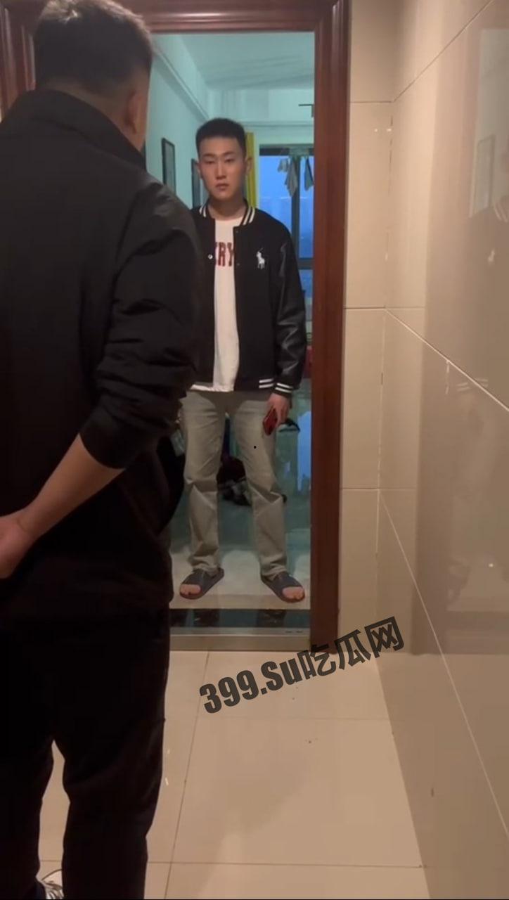 重庆 00 小伙后想走捷径 给富婆留纸条 其老公找上门！-3