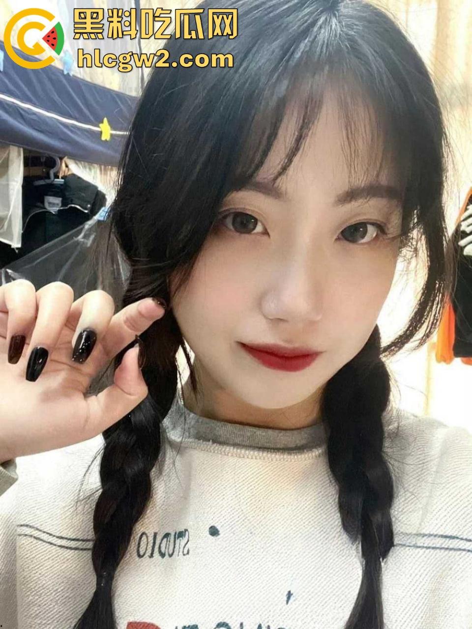 湘潭大学00后学霸【孟晓琳】白天乖学生,晚上成疯狂小母狗,背后秘事吓死人!-2