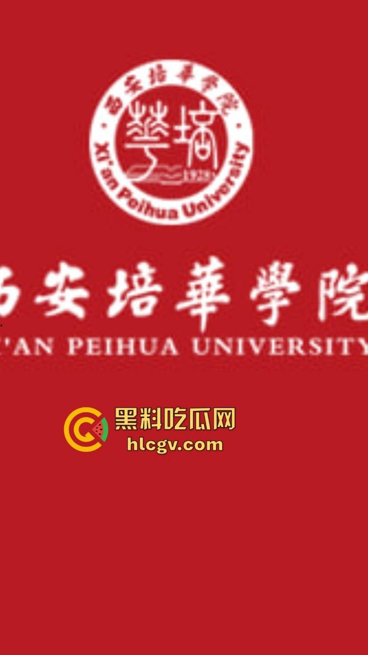 鸡公煲没来先抠逼!西安培华学院食堂大胆男女全程上演真人秀,吃瓜同学惊呆!-1