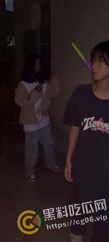 霸凌合集! 群殴暴打 强迫虐阴  是人性扭曲还是环境所迫？（十四）-17