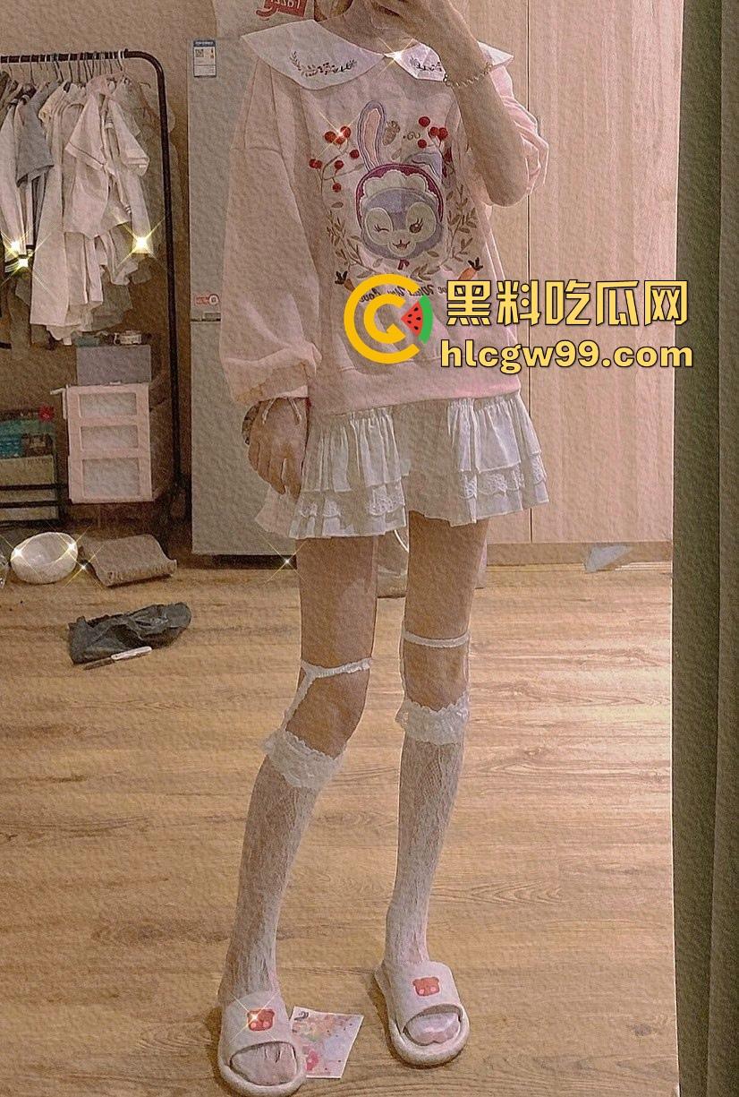 极品白虎少女『neko酱 』天生白虎萝莉圣体贫乳,粉嫩乳头配可爱脸蛋,这种致命反差谁能不心动?-3