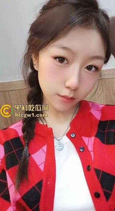 珠海职业学院【王紫宣】被学长PUA带到出租屋 抽搐着被爆操 狠搞到快断气还嚷着要更多!-1