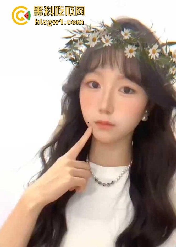 珠海职业学院【王紫宣】被学长PUA带到出租屋 抽搐着被爆操 狠搞到快断气还嚷着要更多!-4