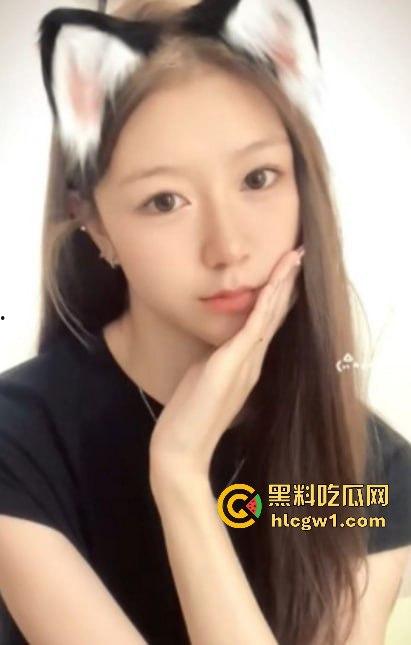 珠海职业学院【王紫宣】被学长PUA带到出租屋 抽搐着被爆操 狠搞到快断气还嚷着要更多!-6