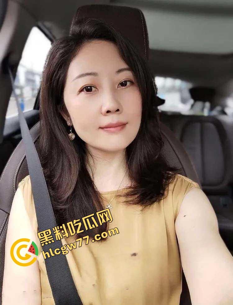马鞍山震碎三观,硕博夫妻默许淫妻母子乱伦,韵味妈妈做亲儿性启蒙,聊天记录视频曝光!-13