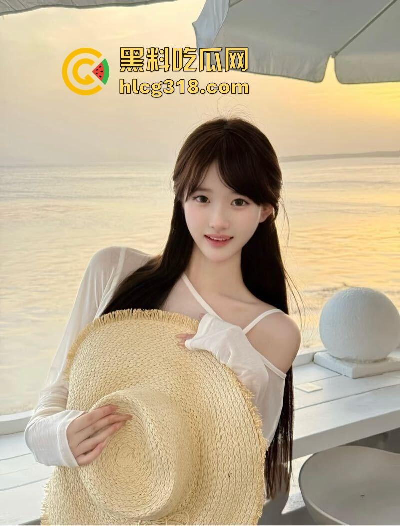 兄弟住院卧床不起,我直接在病房点了个跳舞妹子陪他看,妹子一跳他嘴角居然抖了,做兄弟在心中!-1