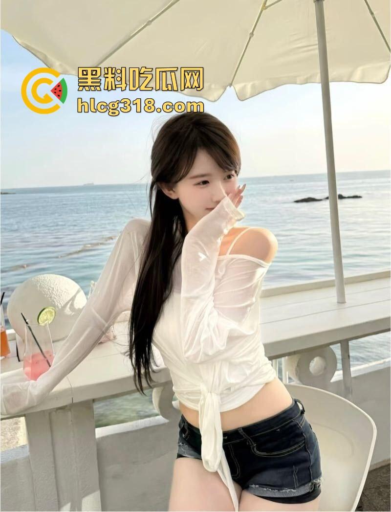 兄弟住院卧床不起,我直接在病房点了个跳舞妹子陪他看,妹子一跳他嘴角居然抖了,做兄弟在心中!-3