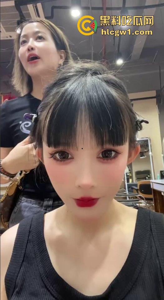 瓜友爆料广州商务饭局的头号骚货『姜安琪』!表面高冷,撒钱贴你身上送逼,干到她腿软还叫爸爸!-5