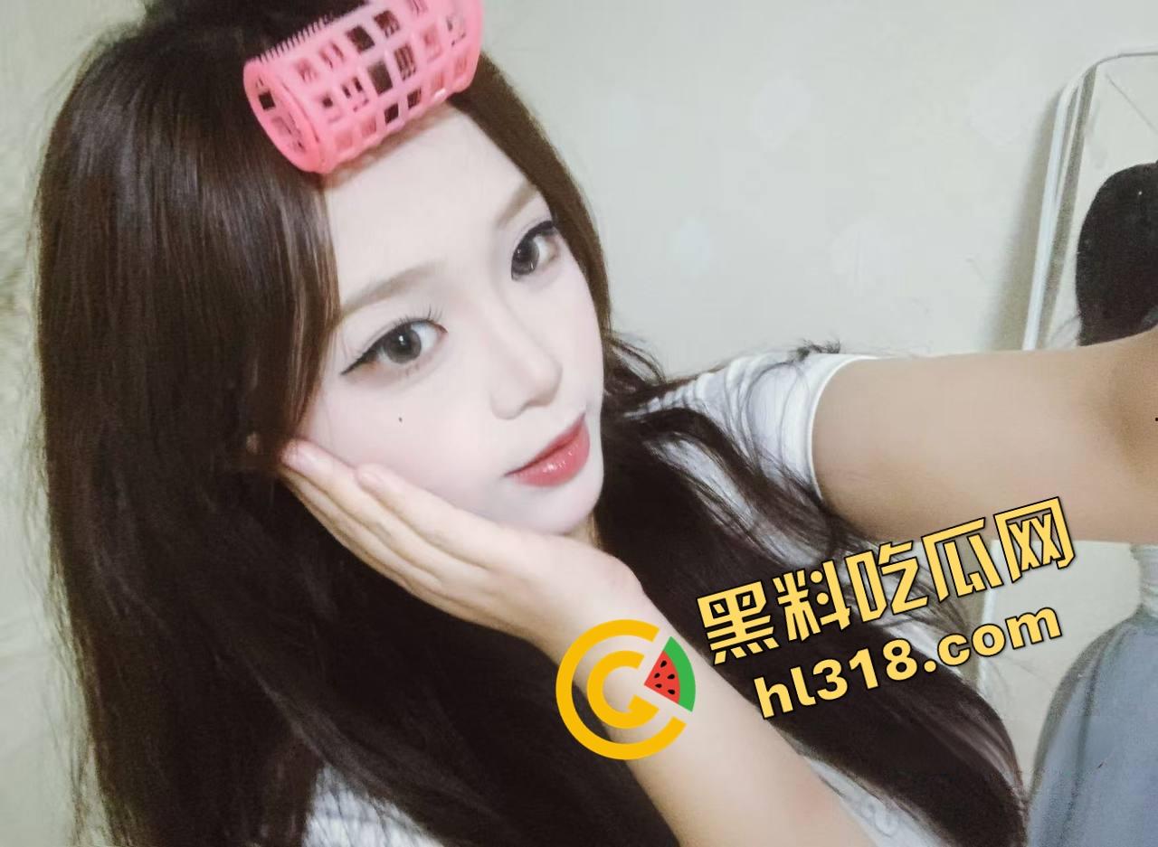 360家庭监控真实流出,刚操完老婆高潮,男人射完精就得秒切爹模式,交完作业还得哄娃,男人太难了!-3