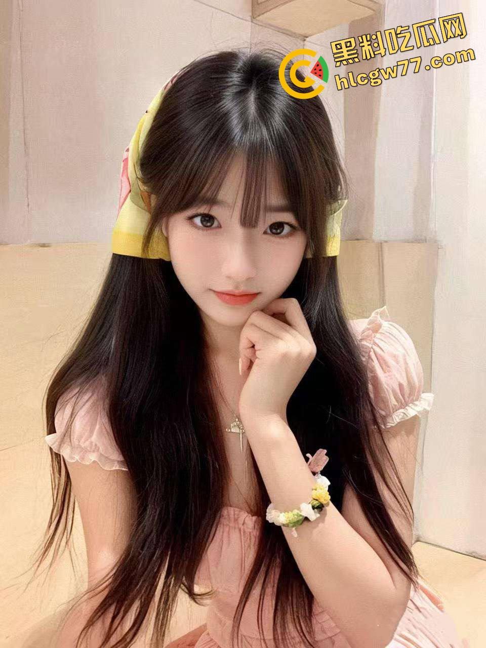 龟男520舔到极致,为了透女友批甘愿被踢蛋求饶,档都快废了,但今晚一定要日到!-5