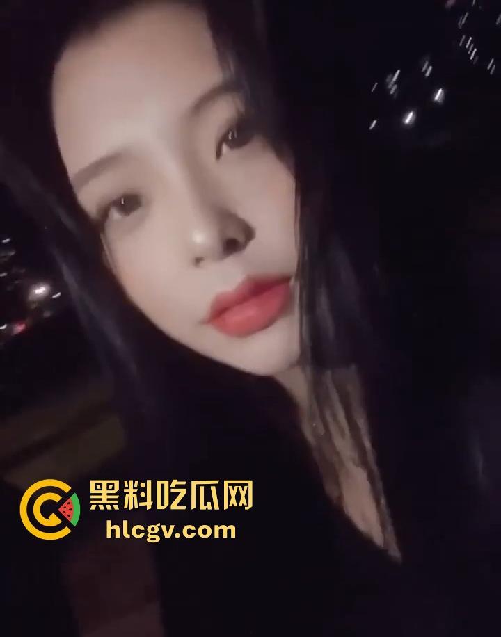 济南服装店老板娘撩人精『李薇薇』,初恋般的清纯脸,技术堪称老手,一口让你跪地求饶!-7