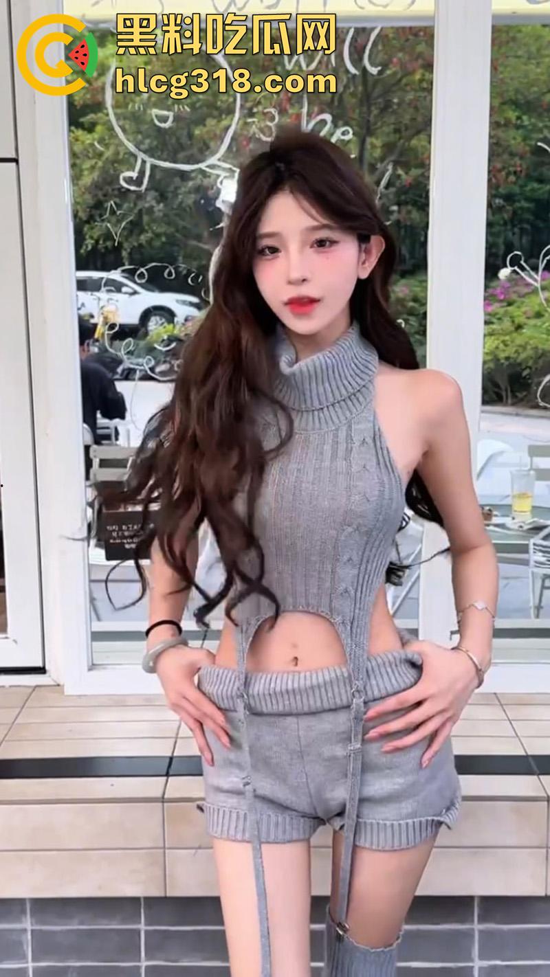 火辣身材抖音尤物【夜刀神狗】，600万粉丝颜值女神，早期竟然是福利姬，大尺度视图曝光流出！-5