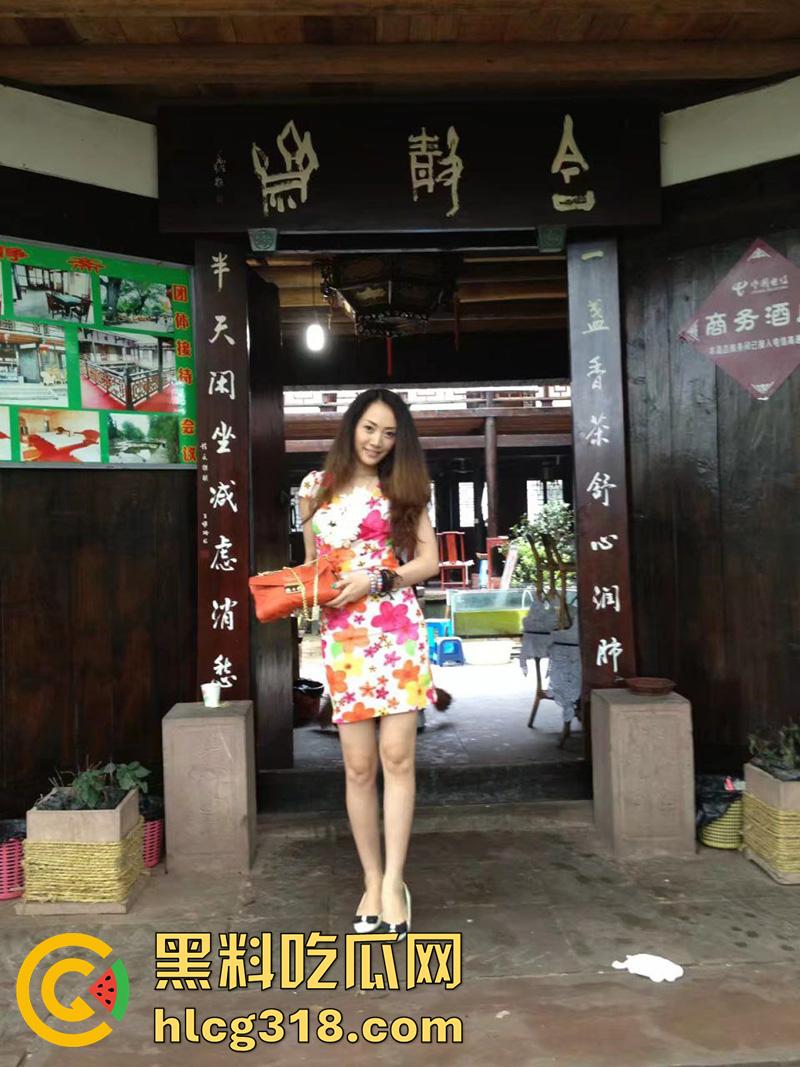 38岁长腿女明星【钟晓红】下海卖淫,身材高挑皮肤白皙人老逼嫩,没有戏拍只能沦落为金主胯下母狗!-2