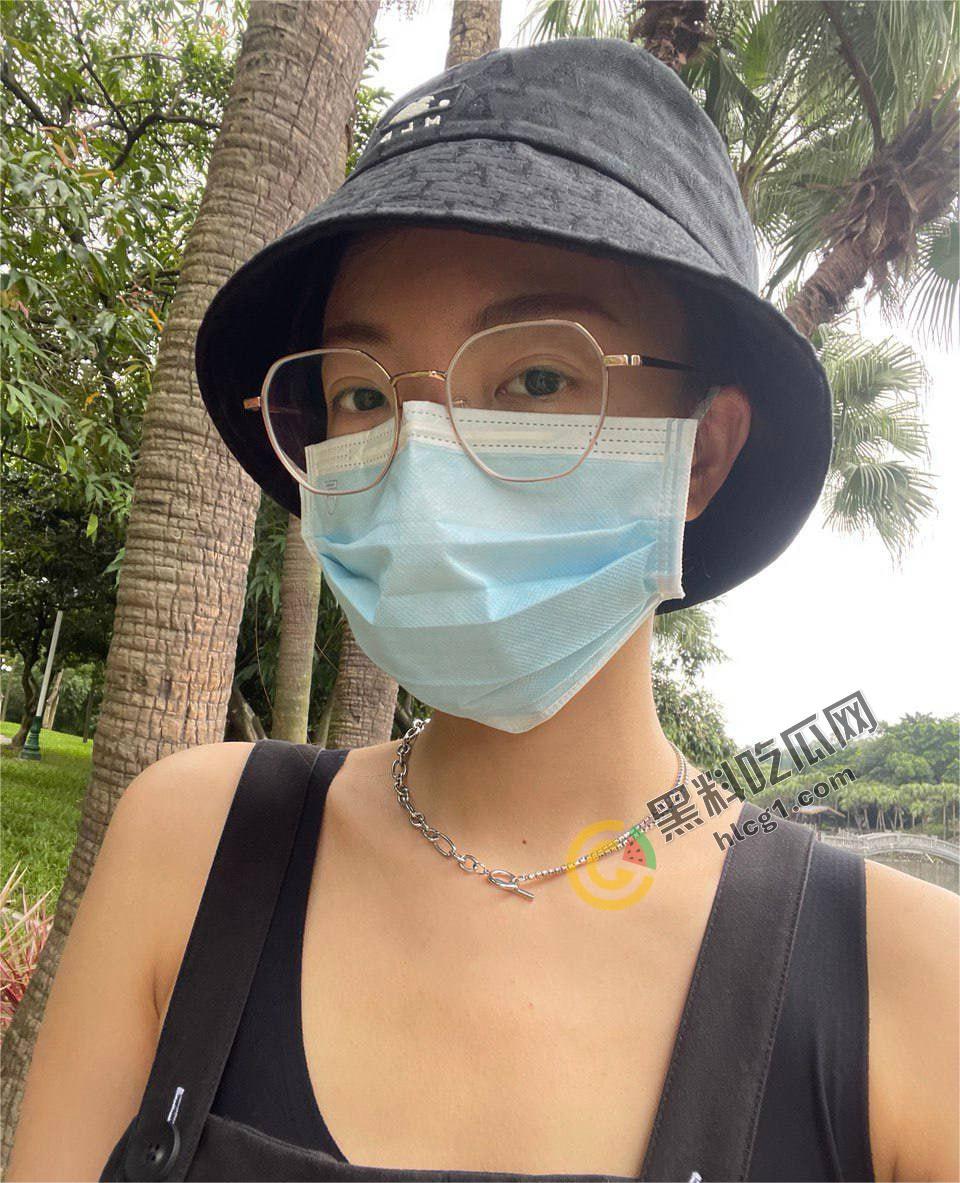 反差婊母狗吴新园曝光!职业护士化身骚母狗JK,绿帽老公泄密视频全网疯传!-10