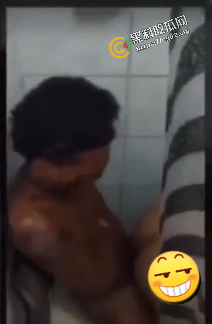 论:一个天生没有四肢的男人,婚后如何出轨50人,究竟用哪种姿势?-10