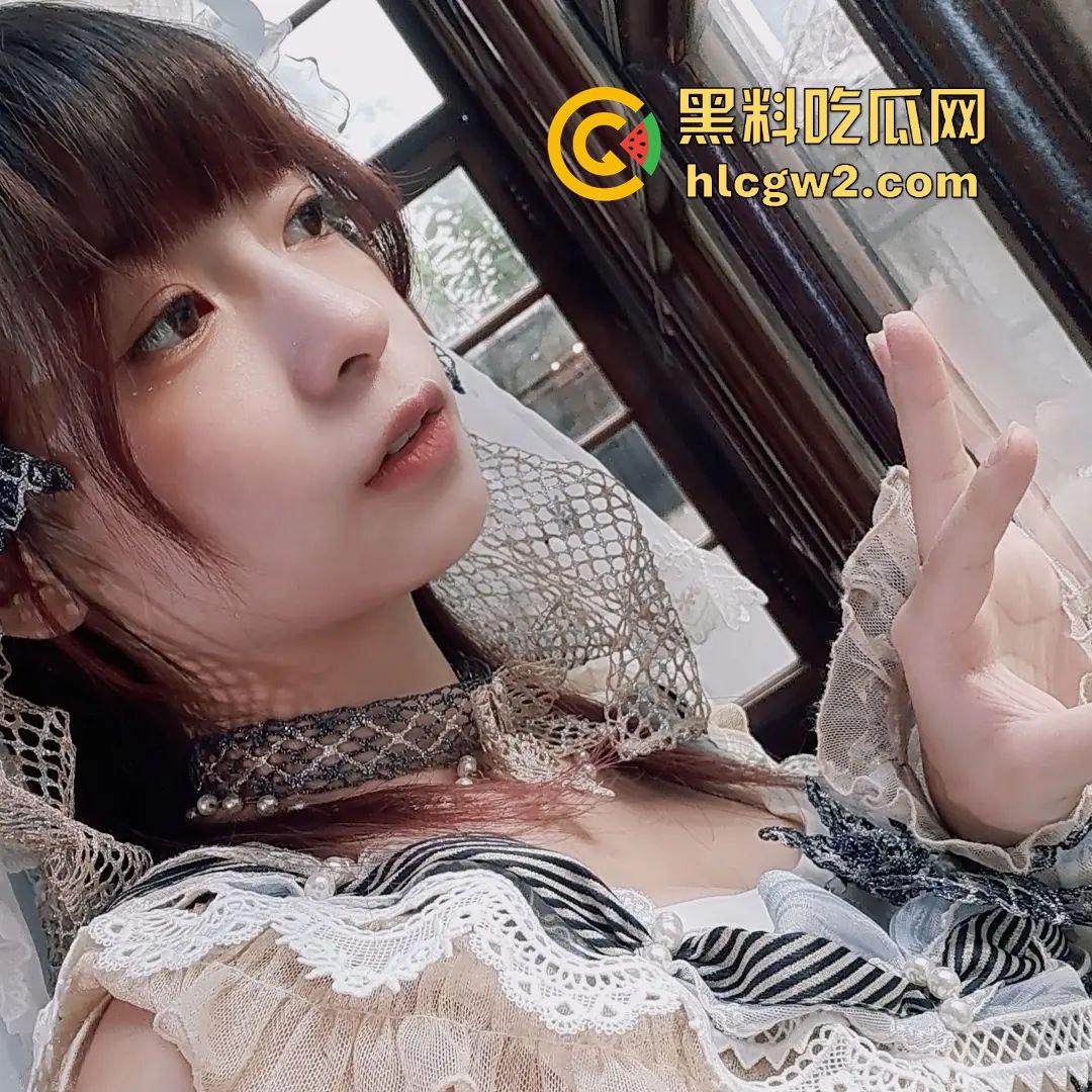 清纯嫩模【小黑喵】惨遭前男友曝光！性爱影片流出，反差太大看得人欲火焚身！-15