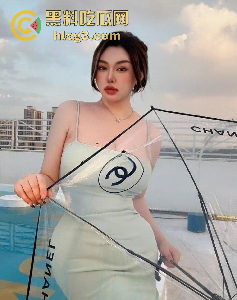 抖音巨乳网红『多肉大白兔』天台露出口交乳交视频!极致性爱场面火爆全网!-7