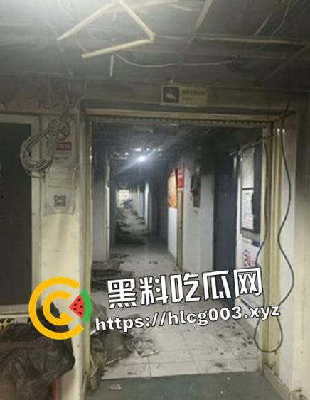 新闻学不存在了!中国传媒大学发生火灾 学生受伤住院没人管 严查社交媒体相关言论 这就是顶尖传媒大学的公关能力-12