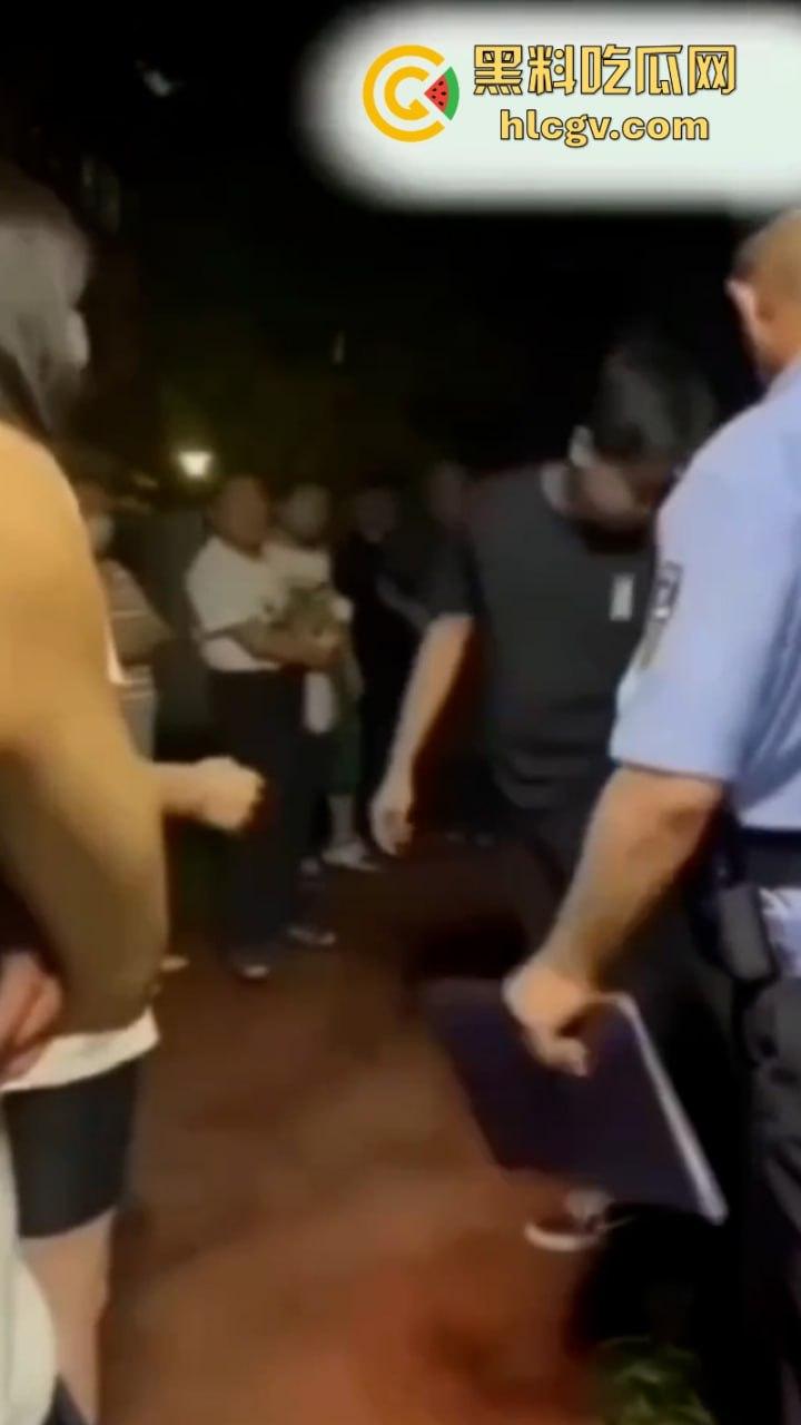 江苏醉酒老流氓起色心 猥亵夜跑女生发酒疯 女生:害怕极了!-7