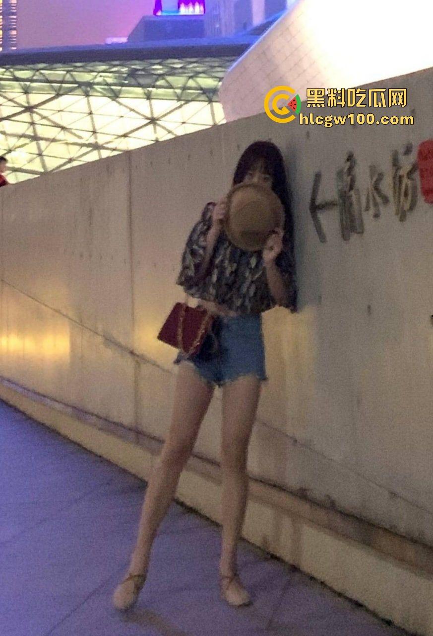 黑料吃瓜严选极品情侣自拍,真实做爱第一视角,反差妹沉浸式后入啪啪让人撸飞裤衩,绿帽大佬投稿的诚意满满!-9