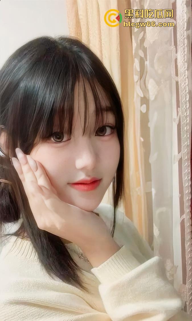 河北张家口反差学生妹【王若玮】小小年纪极品大奶 被渣男哄骗私拍揉胸扣穴的小母狗 很有撸点！-2