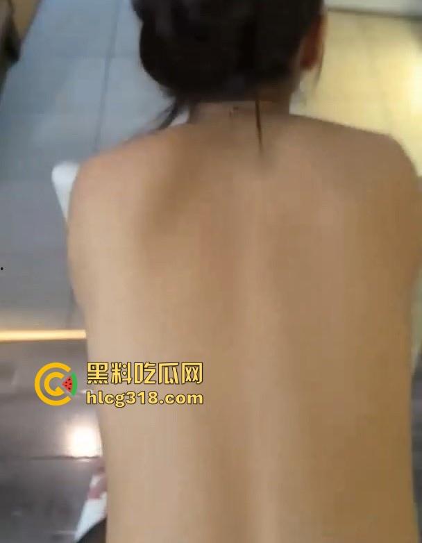 河南数字传媒技术公司骚逼【陈筱慧】为求上位色相诱惑上司,喜欢后入打桩,性爱视频曝光泄露!-7