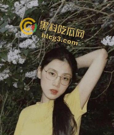 P站华裔顶流『刘玥』与黑人顶级黑白配!房租压力下海成名!没想一炮而红成为顶流-3