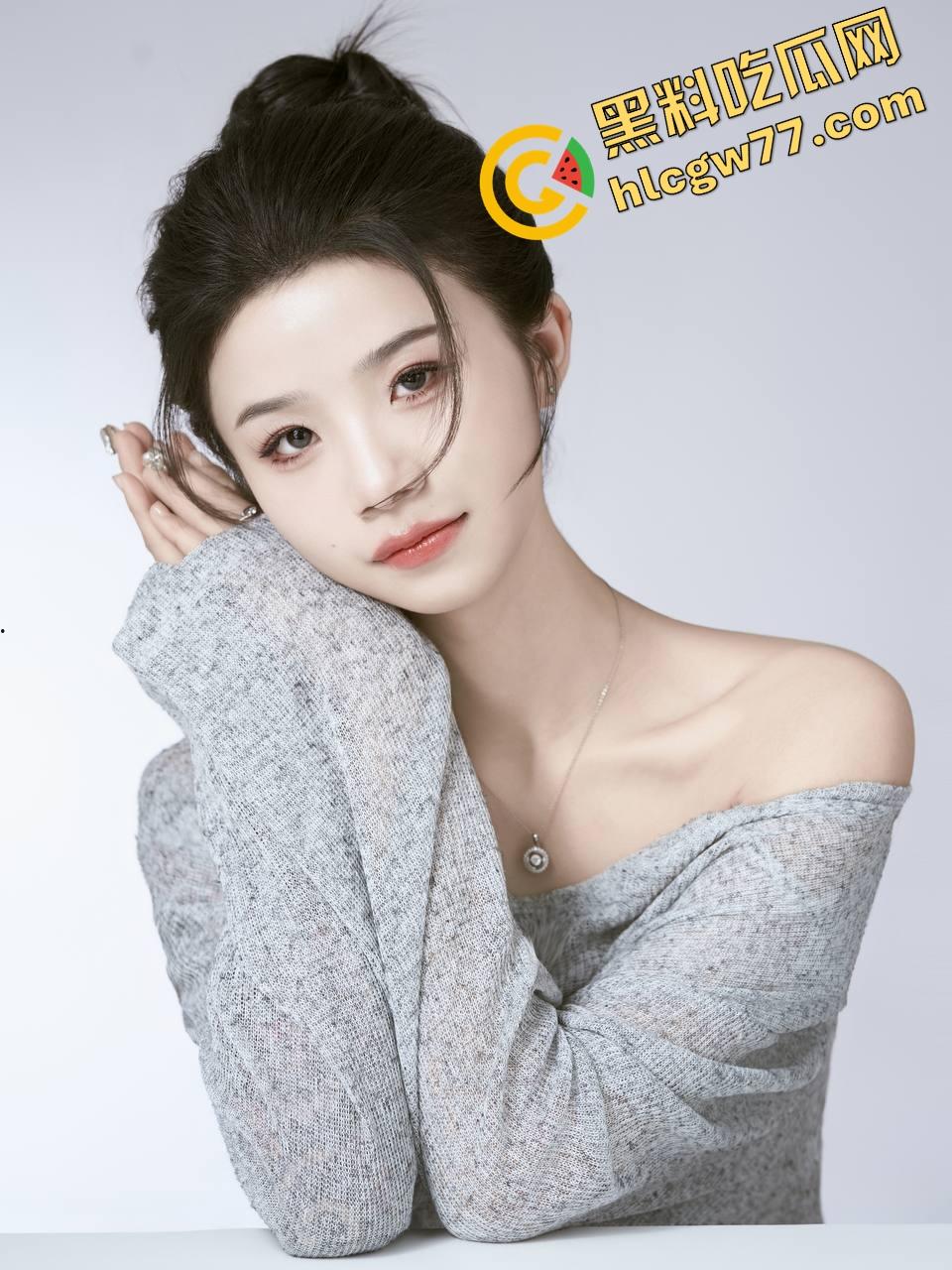 禽兽姐夫用做爱视频威胁小姨子，连来大姨妈都不放过，酒店三洞齐开小姨子喷着浪叫对不起姐姐！-7