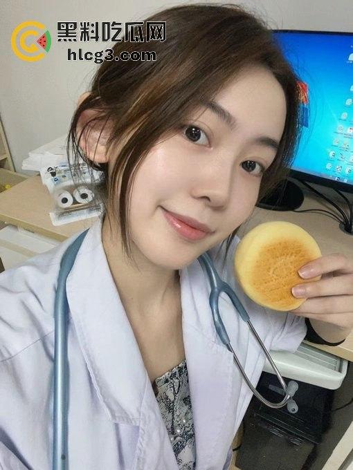 西安骨外科女医生手术台惊人举动,微信预约前列腺高潮骚操作曝光!-4