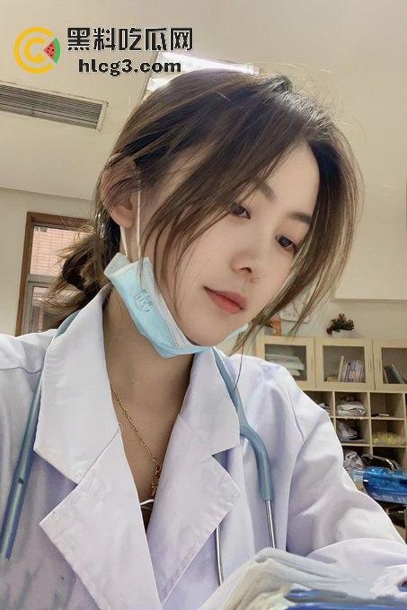 西安骨外科女医生手术台惊人举动,微信预约前列腺高潮骚操作曝光!-5