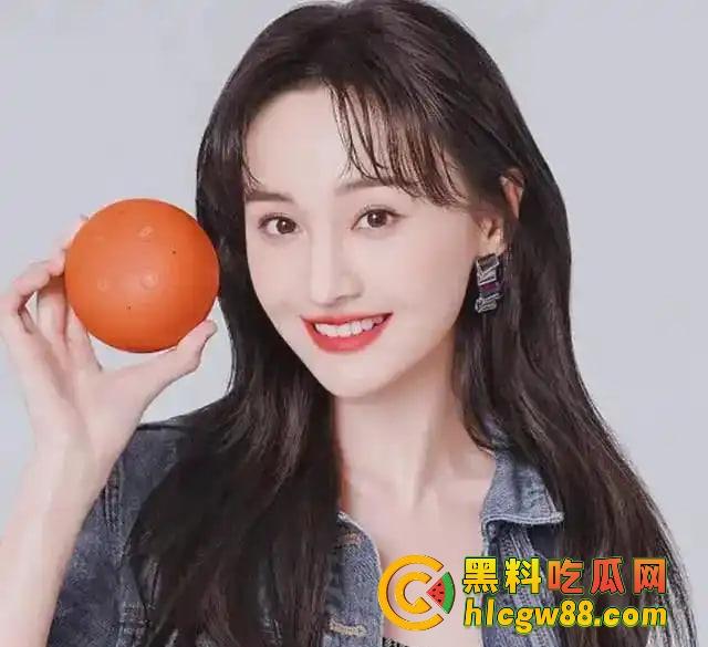 郑爽新瓜炸裂!AKA直播爆料她给亲爹当小三操上床,美国怀孕逼破裂,黑白追债卖房卖逼,国民闺女变烂婊!-31