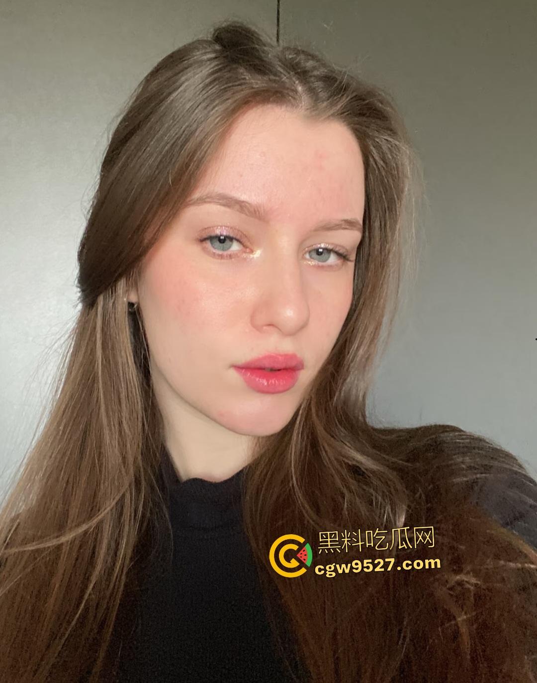 法国女子与白拉布拉多兽交,带面具口交狗屌,被红色的香肠后入内射,估计狗子早已对主人垂涎三尺了吧?-2