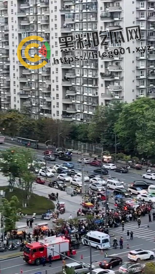 北京联华车祸事件！人被碾碎成渣  心脏掉出来还在跳动 现场心动画面流出 血腥慎点-6