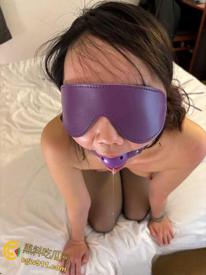 上海外国语大学【王静瑶】,性感御姐下海卖淫,屁眼还被灌入矿泉水调教,菊花还被大屌对着小便 !-4