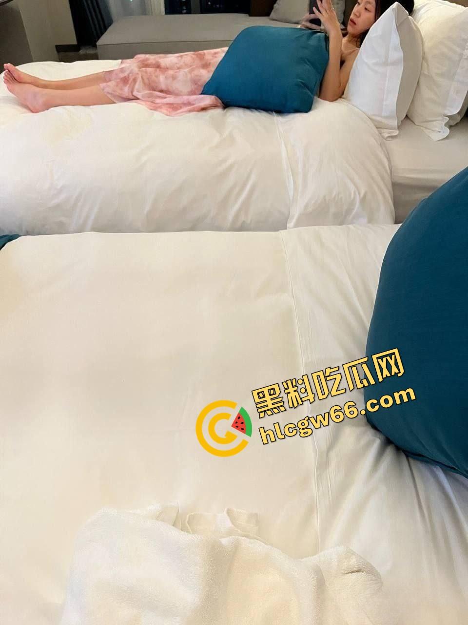 温州学姐【钱多多】喝完酒路上摸臀摸到湿,屁眼塞跳蛋嫩穴爆插,分手前让男友一炮榨干!-6