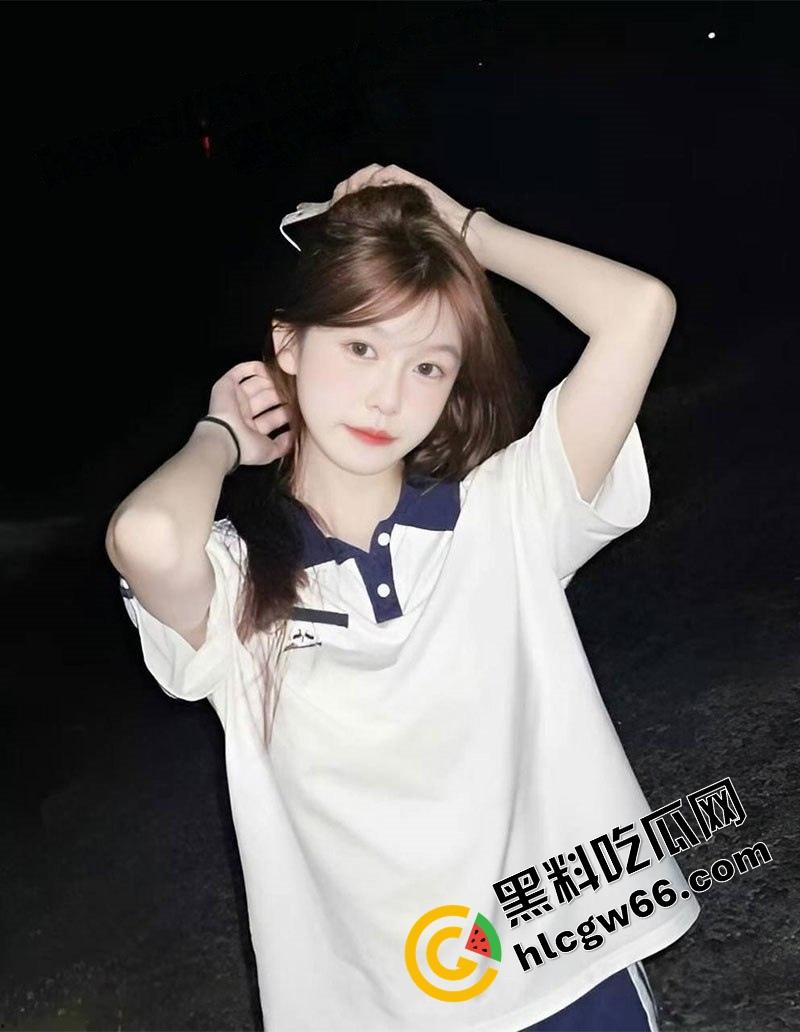 温医大骚货【潘晓蕾】私拍流出，洗澡露奶掰逼诱惑，被猛男后入干到哆嗦，床都干塌了！-6