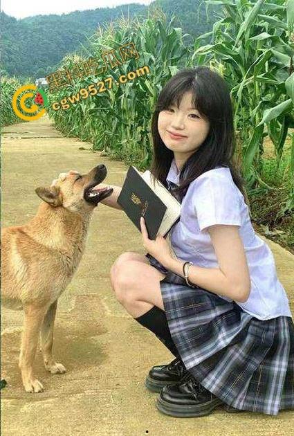 海角乱伦！贪玩的大学生表妹，诱惑的禁忌之恋，叔叔托我照顾她，我却将大屌深深插入表妹嫩穴-2