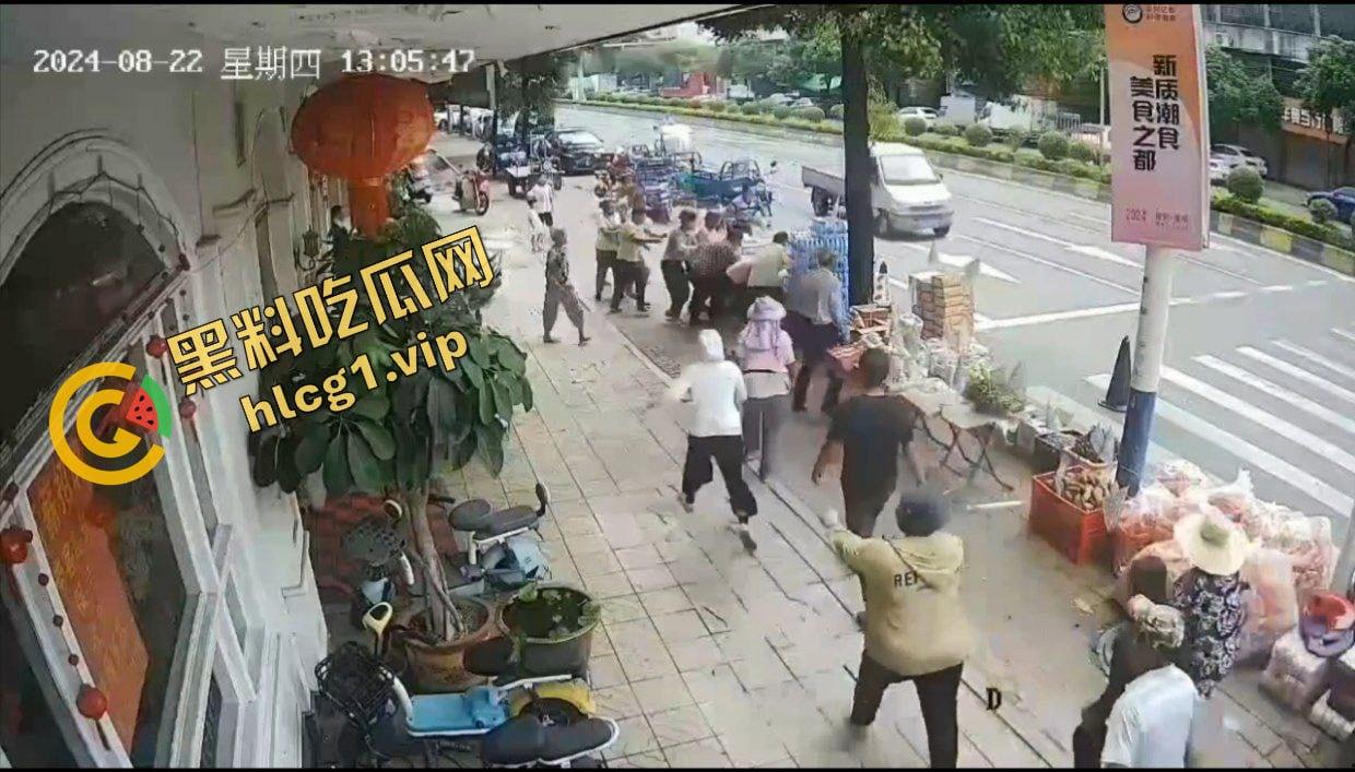 广东潮汕 聚众抢劫超市!哄抢明抢物品!实现群体零元购!太出生了!-6