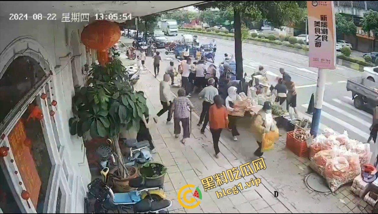 广东潮汕 聚众抢劫超市!哄抢明抢物品!实现群体零元购!太出生了!-7
